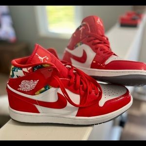 Jordan 1 Mid Barcelonas